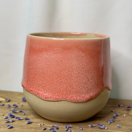 Becher Strawberry Kiss heller Ton