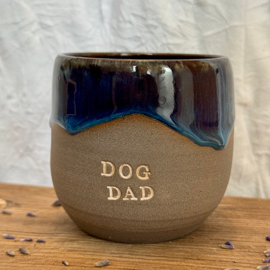 DOG DAD Becher Ozean Flow