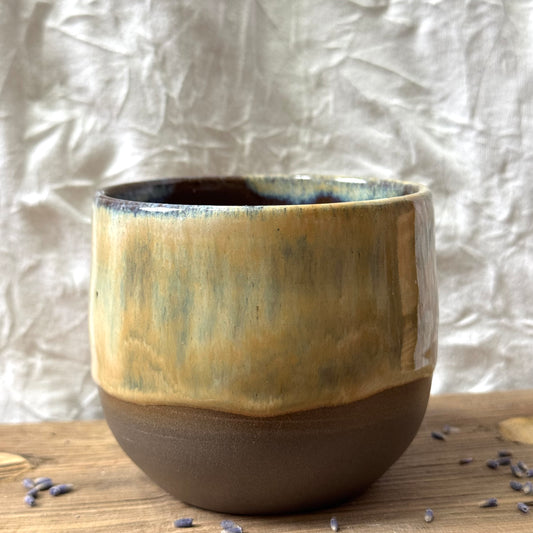 Becher Hazel Glow